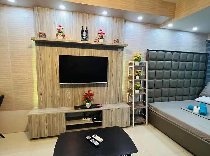 A&k Shell Staycation Aparthotel